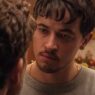 Tom Blyth em thriller romântico: o final ambíguo de 'Can You Play Nine Emotions?'