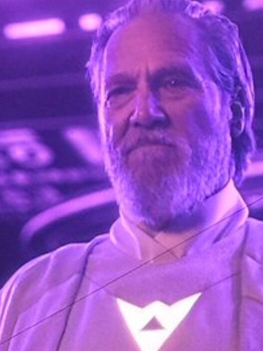 Novo trailer de Tron: Ares revisita todos os filmes da franquia