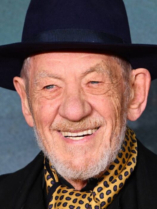 Ian McKellen: Comédia Nova Atingiu Nota Quase Perfeita no Rotten Tomatoes