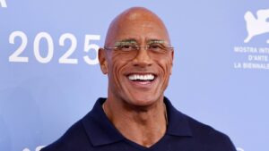 Dwayne Johnson em thriller de 2010: Um remake de clássico de Clint Eastwood