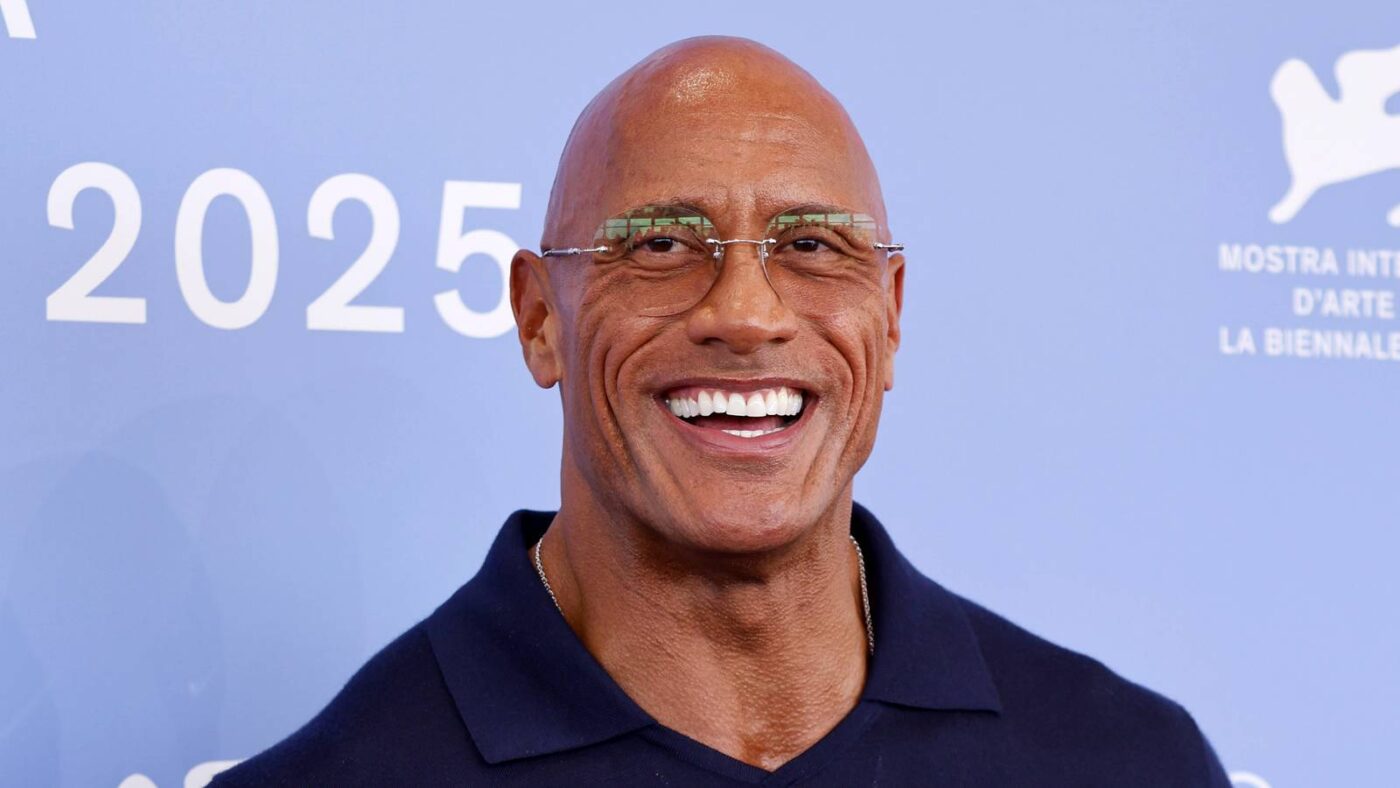 Dwayne Johnson em adaptação de livro de 49 anos