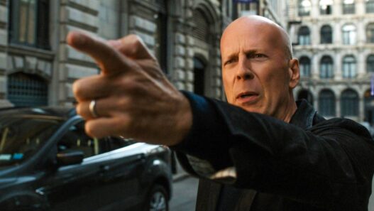Sucesso Global: Remake de Thriller de Vingança com Bruce Willis