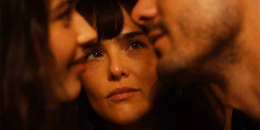 Crítica de 'The Threesome': uma comédia romântica inesperadamente comovente