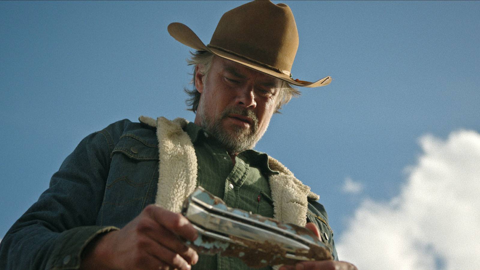 Ransom Canyon: Steve Howey é confirmado na 2ª temporada da série da Netflix