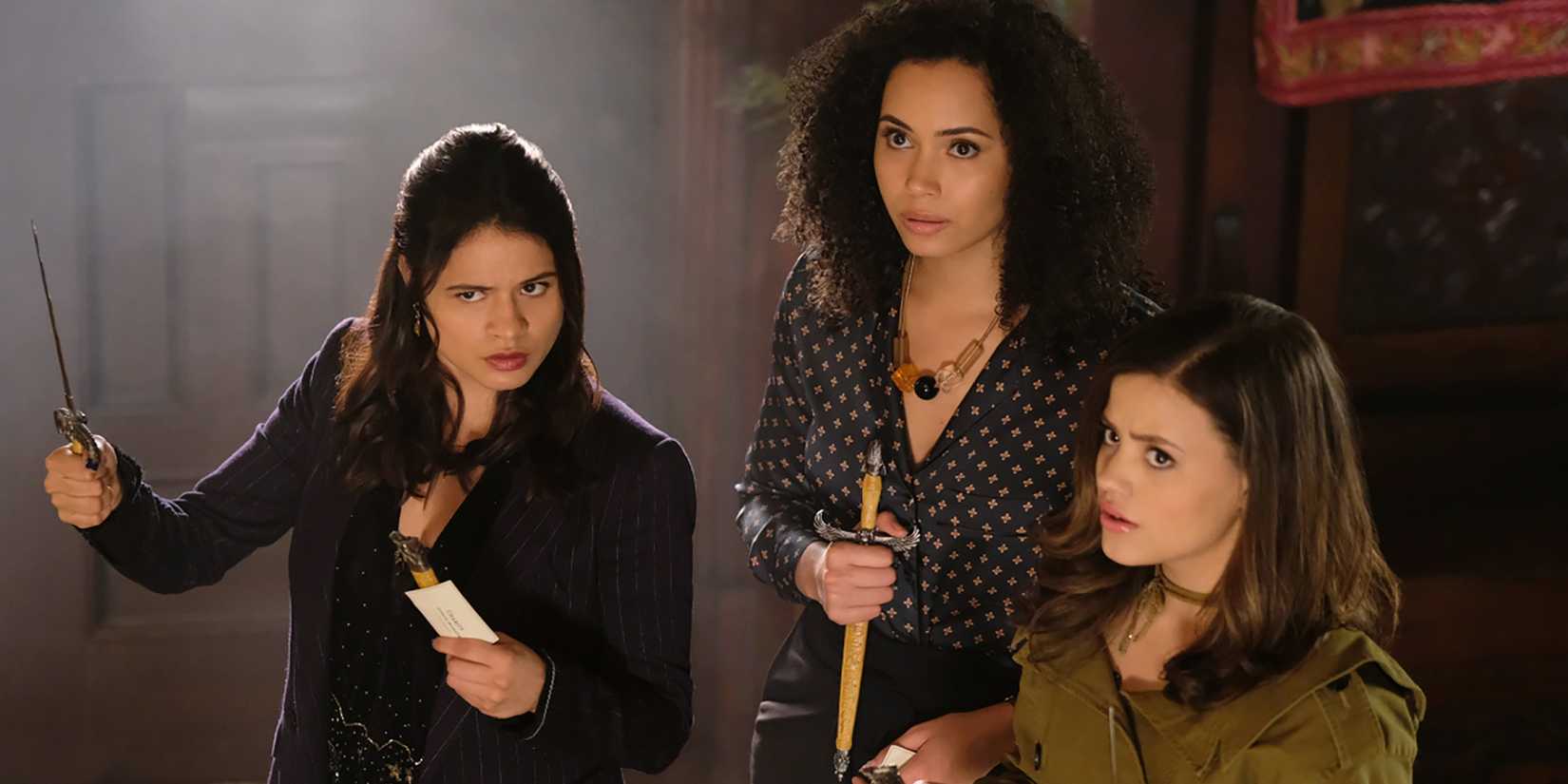 Madeleine Mantock, Sarah Jeffrey e Melonie Diaz no reboot de Charmed