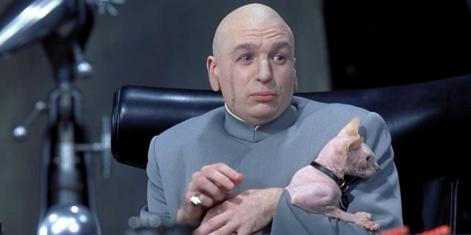 Dr. Evil acaricia seu gato sem pelos em cena de Austin Powers