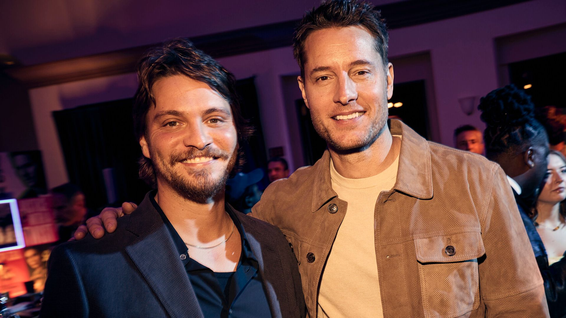 Luke Grimes e Justin Hartley
