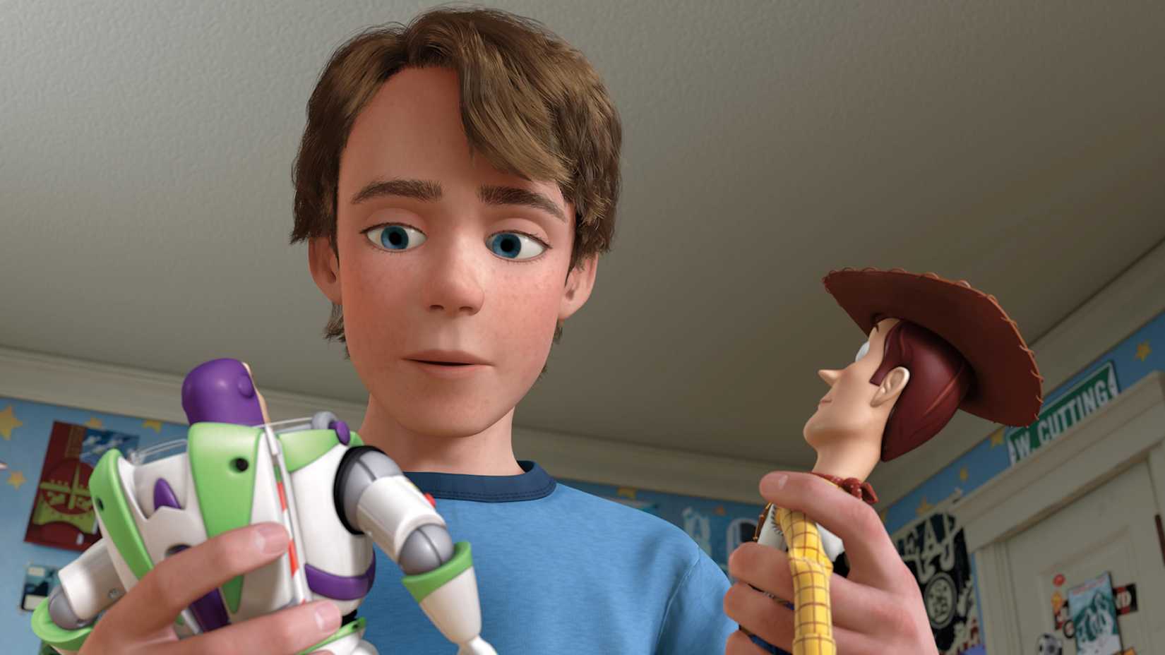 Andy segura Buzz e Woody em Toy Story 3