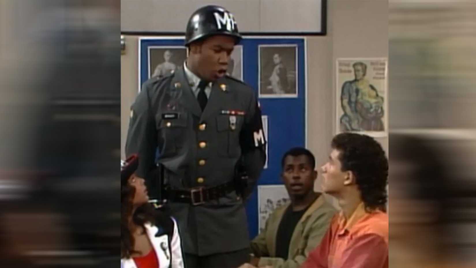 Saved em cena relacionada a Michael Jai White e a estreia na