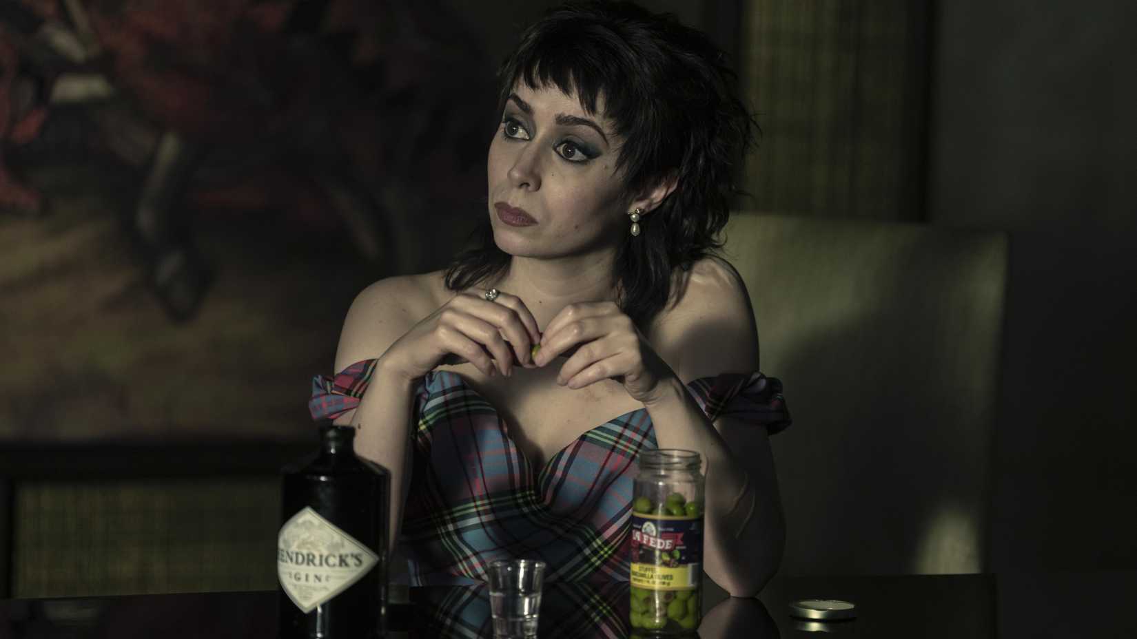 Cristin Milioti como Sofia Falcone em cena de The Penguin