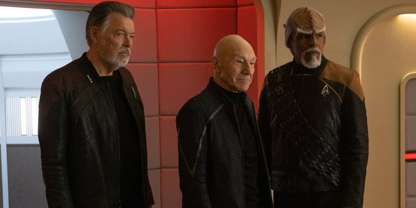 Jonathan Frakes, Patrick Stewart e Michael Dorn em cena de Star Trek: Picard