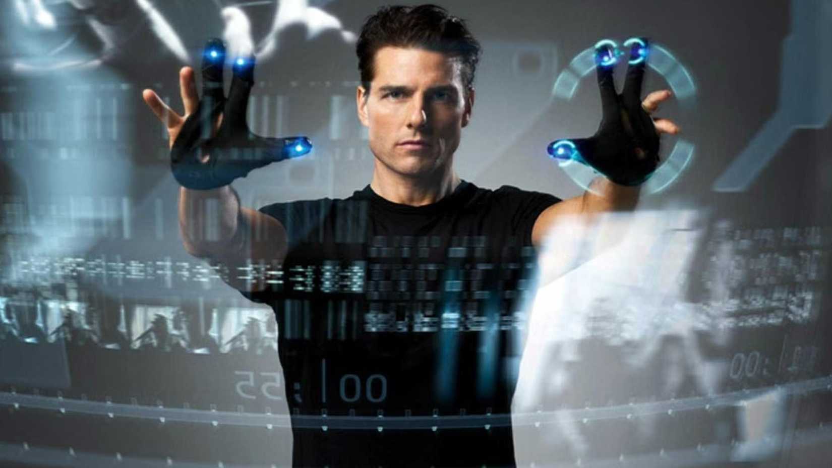 Tom Cruise como o chefe John Anderton em Minority Report
